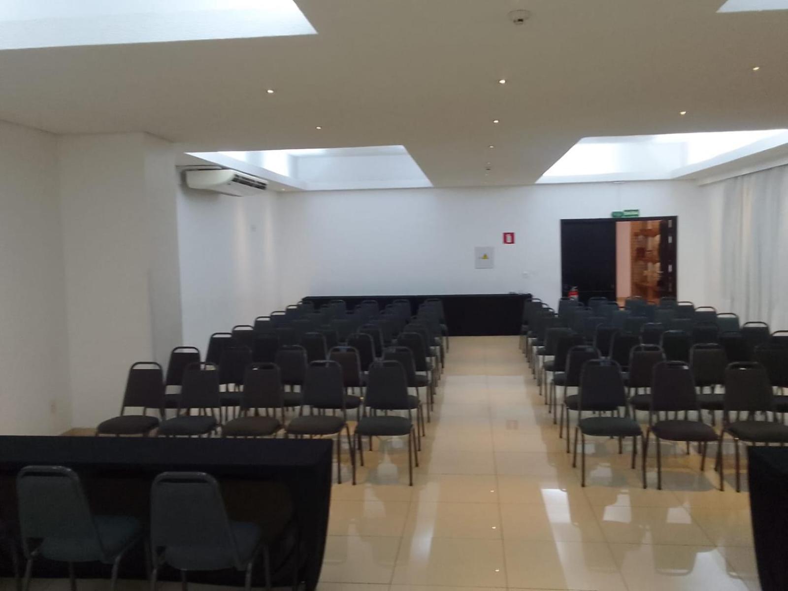 Oasis Tower Hotel Ribeirao Preto Exterior photo