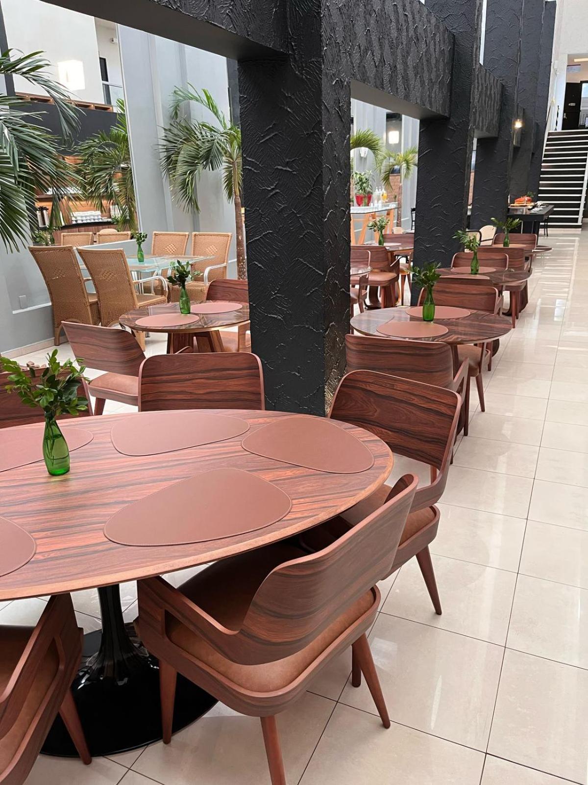 Oasis Tower Hotel Ribeirao Preto Exterior photo